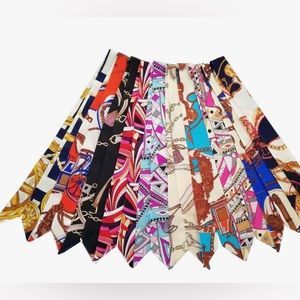 6 Scarves Perfect for Handbags New In Package  (Mixed)